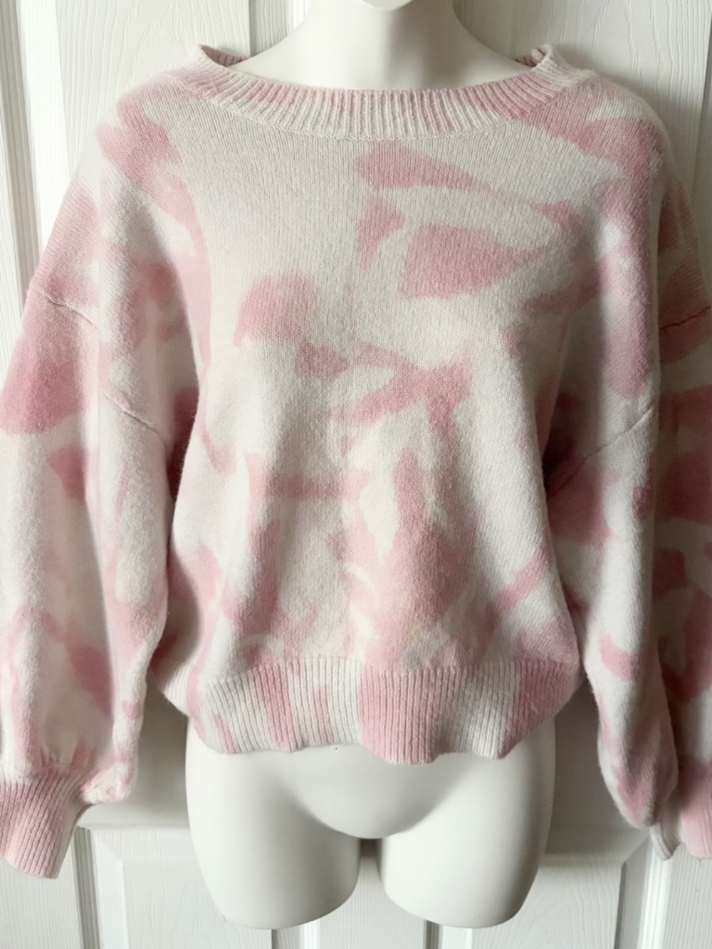 Princess Polly Women’s  Pink / White wool blend  Sweater Size S / M